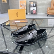 Tods Leather Shoes